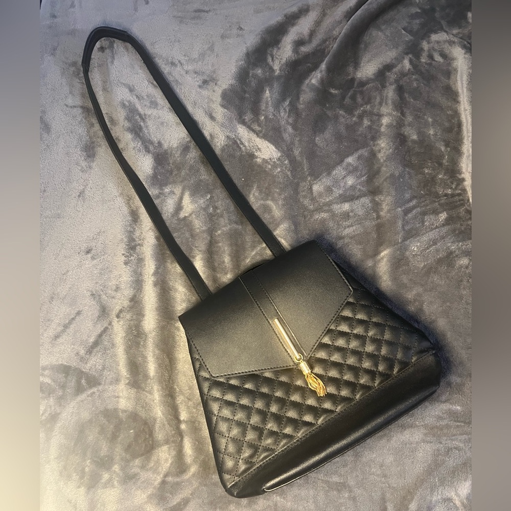 Elegant Black Quilted Reversible Bag